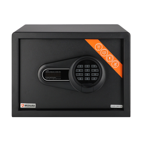 Brihard HOTEL LENTYNA E