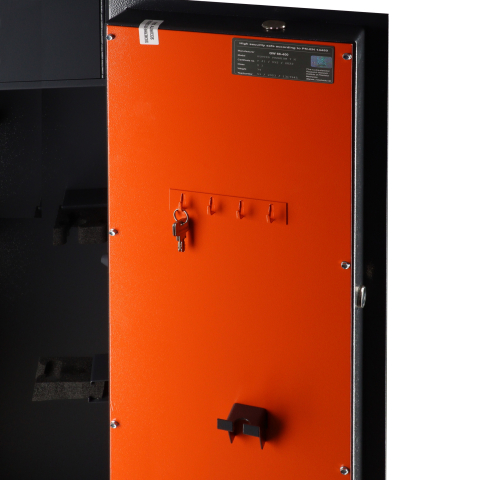 Brihard HUNTER PREMIUM 7 K šautuvų seifas 7 šautuvams