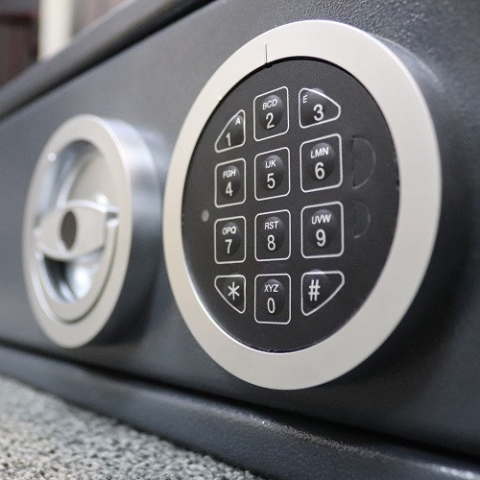 GRIFFON GU 135 E šautuvams, pistoletams ir šaudmenims